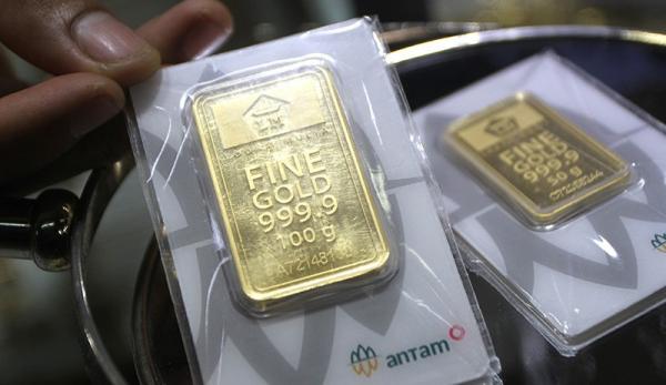 Harga Emas Antam Hari Ini Turun Rp5.000